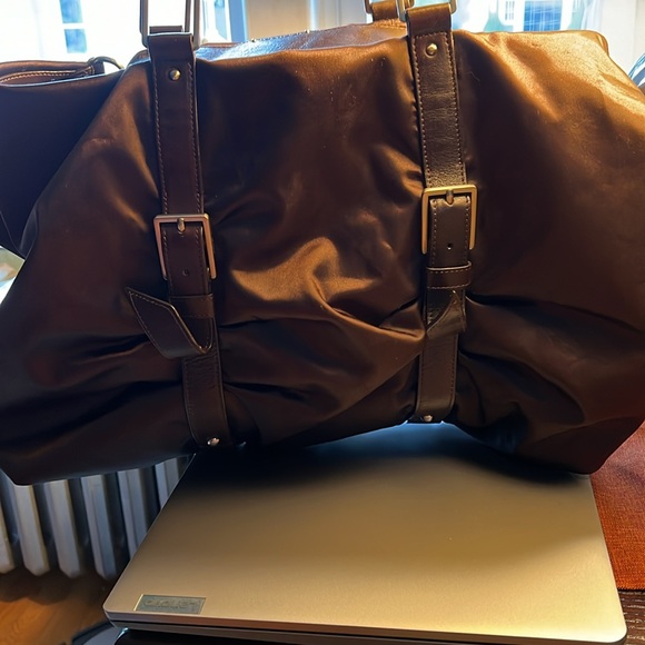 Botkier, Sable chocolate color nylon and leather travel bag/overnight bag - Picture 9 of 11